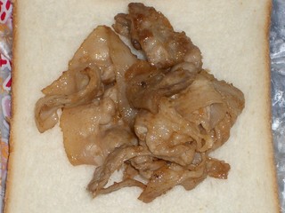 サンドでパンだ!生姜焼き